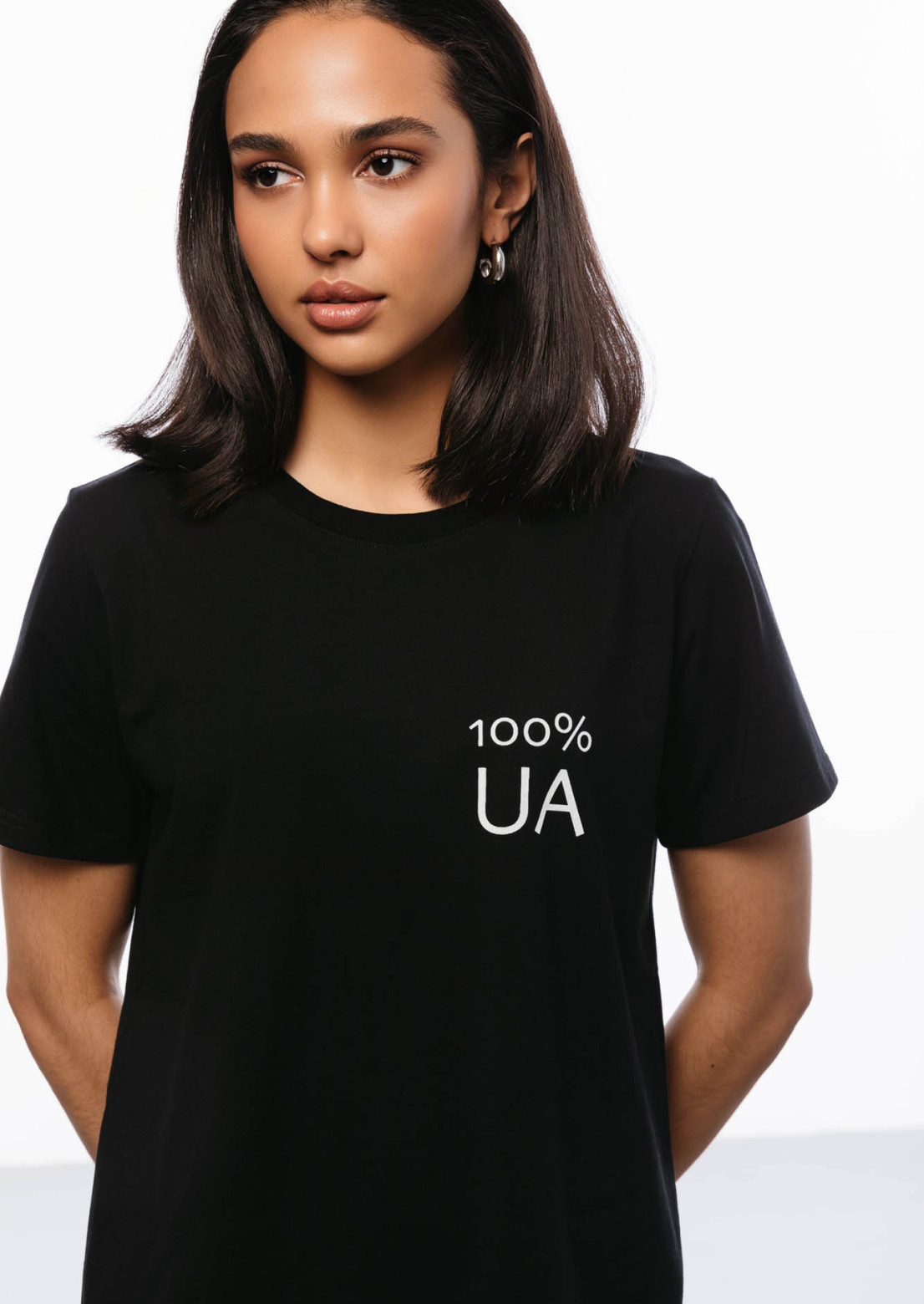 Black T-shirt "100% UA"